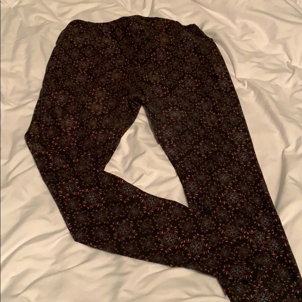 LuLaRoe leggings